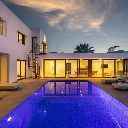Villa Sea Happiness By Abahana Luxe Teulada
