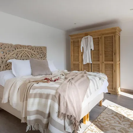 Sea Happiness By Abahana Luxe Villa *